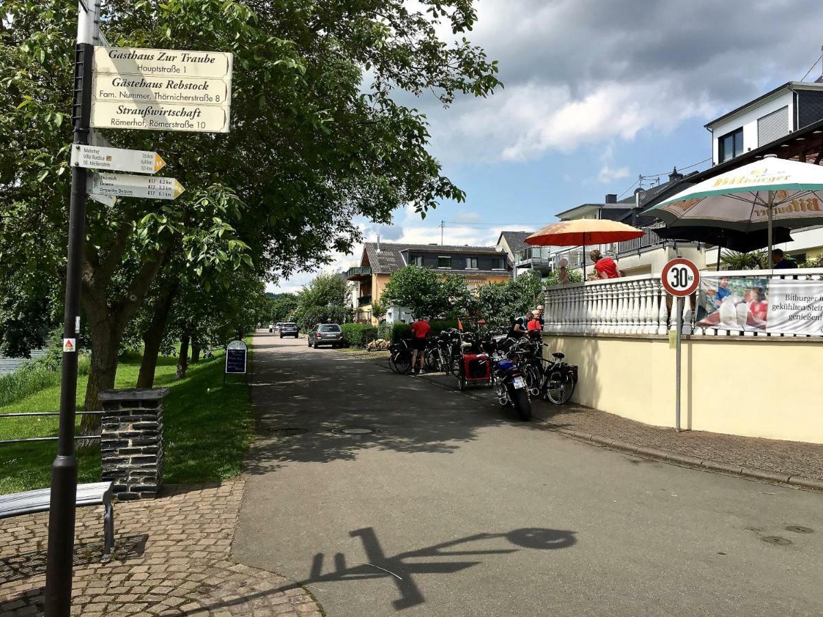 Gaestehaus Hoffmann Farschweiler ภายนอก รูปภาพ