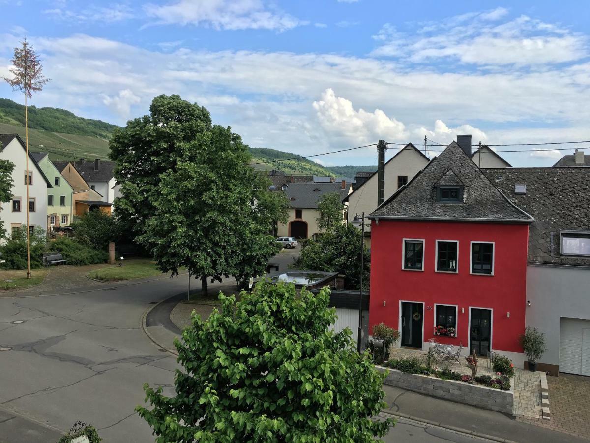 Gaestehaus Hoffmann Farschweiler ภายนอก รูปภาพ